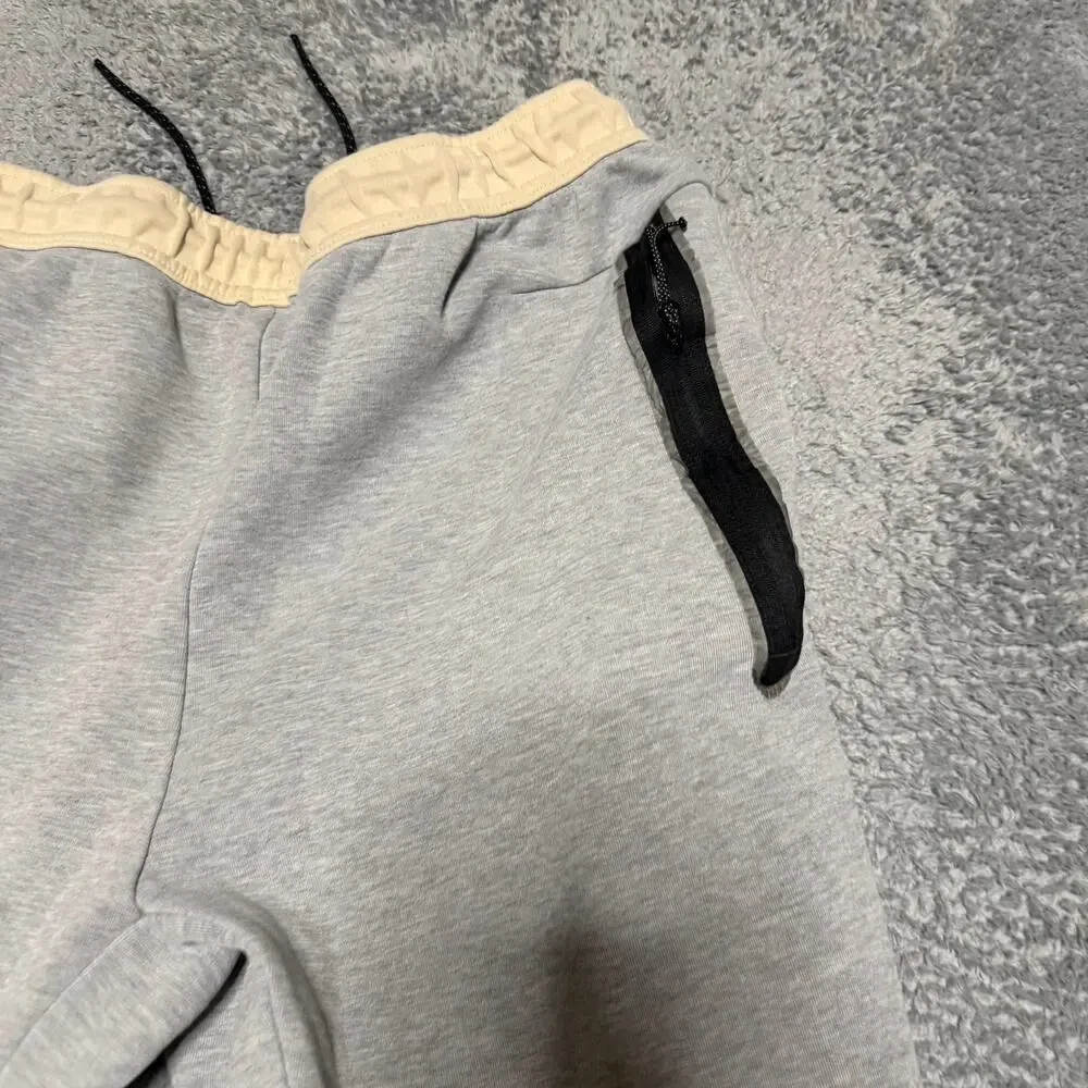 Nike tech fleece